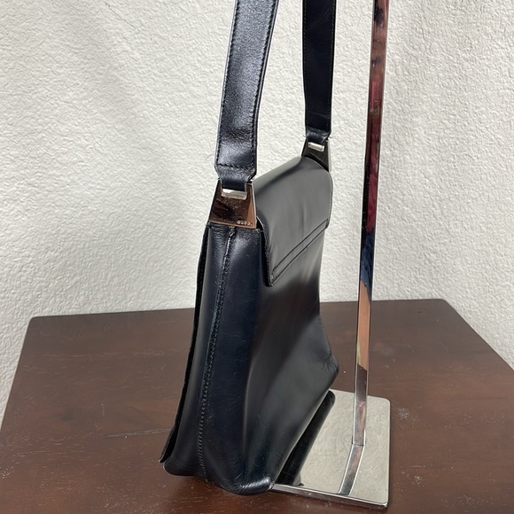 Vintage Gucci Structured Foldover Flap Shoulder Bag Black Leather Evening - Picture 5 of 16